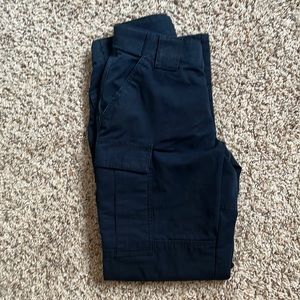5.11 dark navy size 2 womens pants